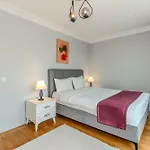 Galata House 3*