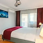 Hotel Galata House 3*